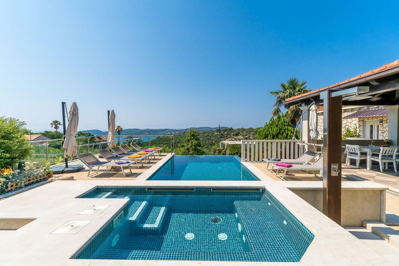 Villa La Vagabonda 奥拉萨奇 外观 照片